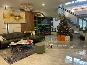 siêu dòng tiền! bán nhà gò dầu, tân phú (10x20m) 6 tầng, thuê 150tr, bán 24 tỷ