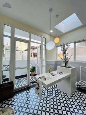 khu vip hồ văn huê p9 phú nhuận 4tầng st 7pn 100m chỉ 19tỷ5 hẻm 6m