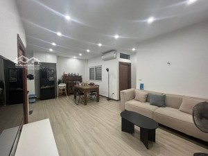 bán căn hộ toà a2 chung cư thăng long garden - 250 minh khai. dt 92m2 gồm 3 ngủ. giá chào 7, xxtỷ