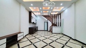 nhà trương định 45m2 5 tầng 6 ngủ đẹp 10.5 tỷ