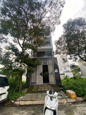 nhà 5 tầng - 10chdv - doanh thu ổn định - chủ tự khai thác lên đến 40tr/th, 5x20m, 10.9 tỷ