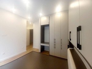 hàng hiếm phú mỹ - mỹ đình 2 - nhà 4 tầng - diện tích 46m2 mặt tiền 4,5m - sổ nở hậu - giá 8x tỉ