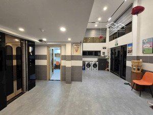 căn hộ dv cao cấp quận 1 - phường bến thành - dòng tiền tốt: 72m2 - 5 tầng - 13 ch - 36,8 tỷ tl