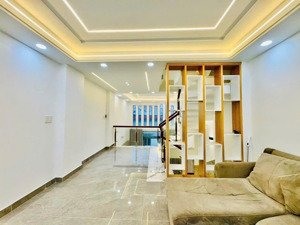 kẹt tiền kinh doanh bán nhanh thu vốn nhà nguyễn trãi p14 quận 5