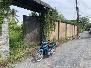 xuất sắc, 1 miếng đất làm nhà vườn quá đẹp, giá rẻ ngay trung tâm long phước