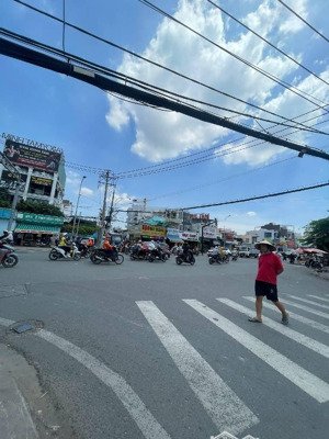 bán nhà mặt tiền 9x30m phạm hữu lầu dòng tiền cho thuê 45tr/th quận 7 gần phú mỹ hưng giá 18,8tỷ tl