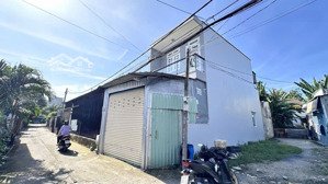 bán gấp nhà hẻm xe hơi huỳnh thị hai, q12 - 2 tầng mới đẹp - giá chỉ 4 tỷ