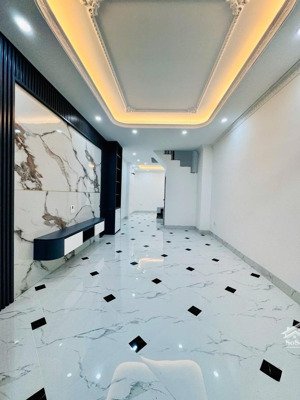 nguyễn an ninh - phân lô - 39m2 4t - oto đỗ - dân trí cao - ngõ thông - ở sướng - tiện ích bạt ngàn