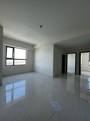 bán căn hộ green river quận 8 dt 80m2 3 phòng ngủ - 2wc giá 3tỷ8 nhà trống, có sổ hồng, nh cho vay