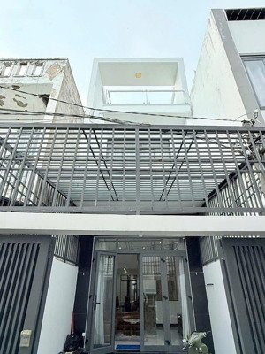 chú hùng cần bán gấp nhà nguyễn thái sơn, gò vấp để xoay vốn làm ăn