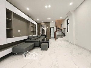 bán nhà phố sài đồng, giáp vinhome, gần ô tô, nhà mới tinh tm full nội thất 42m2; 7t; nhỉnh 8 tỷ