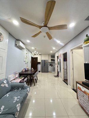 chính chủ bán căn hộ 52m2 dragon hill 2, tặng lại hết nội thất, nhà đẹp sạch sẽ