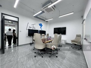 thông tin thương thảo chủ nhà, vị trí: hai mặt tiền đường. giá thuê: 118tr/tháng, dtsd: 480m2