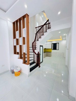 siêu phẩm tây mỗ, nhà mới lô góc, 2 mặt thoáng, có giếng trời, gần ô tô, 40m2 x 5t giá chỉ 7,4 tỷ