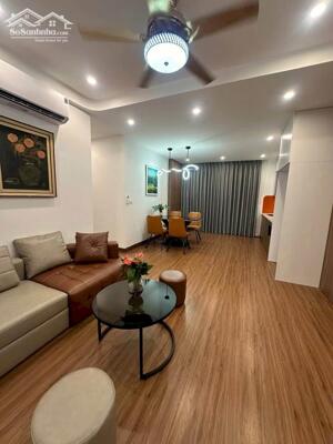 Bán 3 ngủ 90m tầng 12A tòa ct5 Văn Khê, nhà đẹp giá tốt nhỉnh 5 tỉ