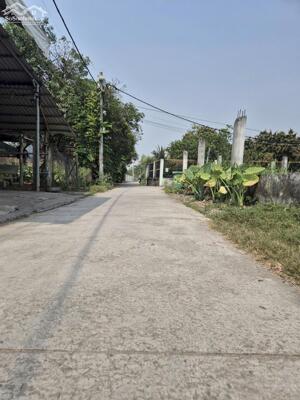 Chuyển ra Bắc sống nên nhượng lại lô đất 8m x 18m đường DT826 – Long Hoà giá 3.1 tỷ, shr