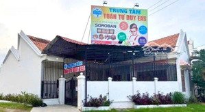 bán nhà lô góc 2 mặt tiền, full thổ, trung tâm tt vạn giã - vạn ninh
hiện đang cho thuê 150tr/ năm