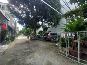 giá rẻ! đất hẻm 10m đường đặng thuỳ trâm gần đại học văn lang 6,5m x 17m ( cn 100m ) giá 11,5 tỷ