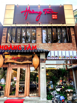 chính chủ cho thuê nhà mặt phố nguyên hồng mặt tiền 7m