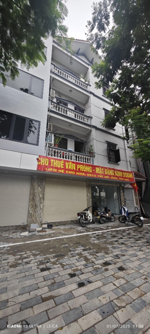 nóng! cho thuê nhà thái hà giáp tây sơn 100m2x4t nhà mới thông sàn có thang máy, mt 6m vỉa hè rộng
