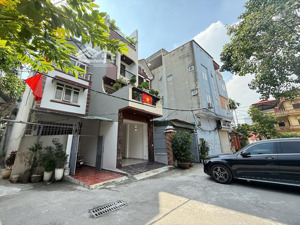 bán nhà ngã tư sở 44m2x6 tầng thang máy, nội thất cao cấp, nhà xây mới, 3 bước ra phố kinh doanh