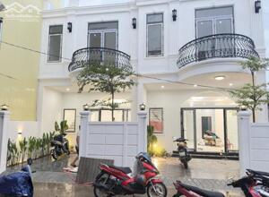 Bán Biệt Thự 2 tầng tại đường Phạm Bá Nguyên, phường Mỹ Thượng, Huế. giá rẻ 2.85tỷ