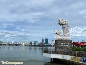 vị trí vàng, mặt tiền khủng, diện tích siêu lớn 307 m đường trần hưng đạo