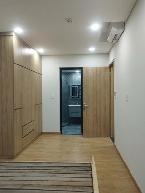 cần cho thuê 2pn 75m2 giá 15tr full nội thất, lavida plus. lh xem nhà 