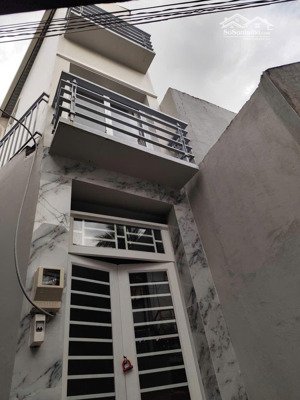 bán nhà mới nở hậu sổ riêng quận 7 tiện vừa ở vừa kinh doanh giá (3t780 tl)