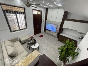 bán nhà riêng tại võ chí công, 8,7 tỷ, 40m2, hot!