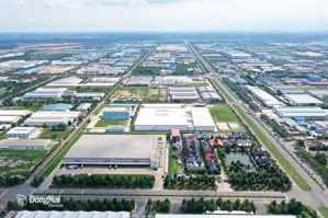 bán đất mặt tiền 32m ngay kdc ngang 10*40m giá chỉ 3xx sở hữu.lh: 