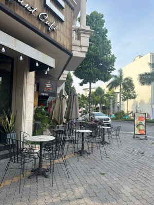 cho thuê góc 2 mặt tiền cityland gò vấp 260m2 5tầng chỉ 180tr