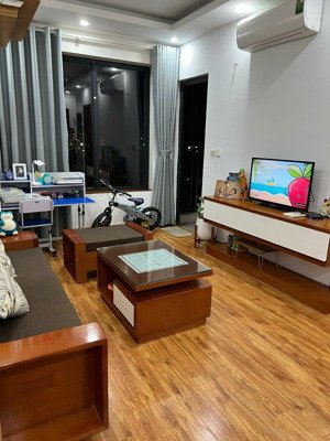 2pn2vs rẻ nhất tại green stars 234 phạm văn đồng - tầng trung thoáng, sáng - view hồ điều hoà