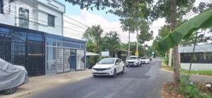 Bán nhà MẶT TIỀN lộ nhựa, thích hợp gia đình ở, KDoanh, buôn bán tại nhà