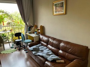 bán căn hiếm ruby, có ban công, 85m2 3pn + 2wc, nội thất cơ bản, giá bán 5tỷ (bao hết)