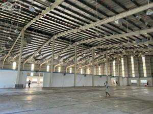 Cần cho thuê hoặc chuyển nhượng 3.800m2 đất ở hoàn toàn có sẵn nhà xưởng 1500m2, tại Điện Bàn, Đà Nẵng.