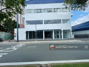 cho thuê nhà 2 mặt tiền đường võ văn kiệt gần huỳnh mẫn đạt quận 5