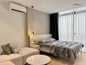 cho thuê căn hộ studio full nội thất cửa sổ & ban công thoáng mát