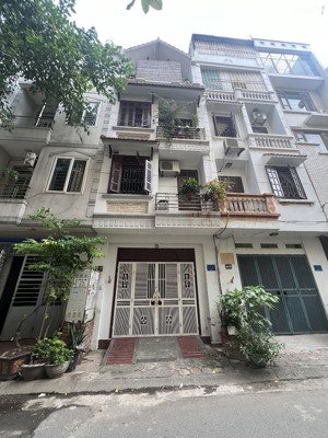 lk phân lô kđt văn quán-ô tô vào nhà -68m2,mt:4,2m,giá:22,5 tỷ .