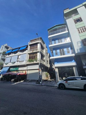 nhà góc 3 tầng phố giếng đồn trung tâm hạ long