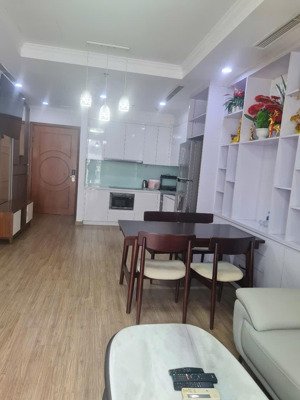 chính chủ bán căn 2n times city dt106m2 ban công nam tầng đẹp,giá rẻ nhất thị trường lh:0987788878