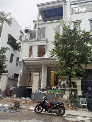 bán căn np dt 5x20m (26.5tỷ), np 7x18 (41 tỷ), 7x20 (39 tỷ) mystery, đảo kim cương q2 lh 