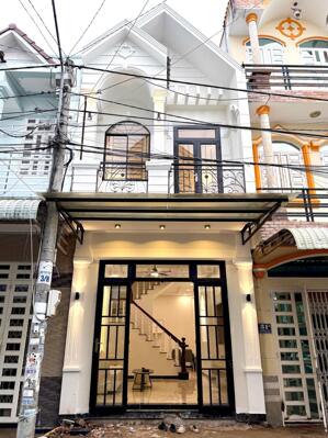 Nhà Trệt Lầu đường số 27 KDC Thới Nhựt 1 - Sau lưng Công Viên - Gần chợ, P.Tân An Mới