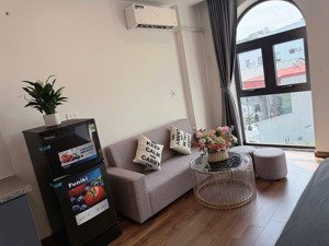 cho thuê phòng khép kín diện tích 20-25m2 đầy đủ nội thất tại bồ đề, long biên, hà nội