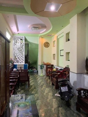 bán nhà đường vỉa hè hồ quý ly, đi bộ vài phút ra biển bãi sau s=95m2 giá tốt 13 tỷ