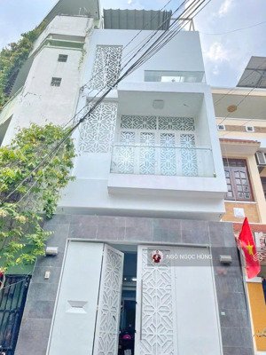 bán nhà mặt tiền hẻm 14m xe hơi ra vào vivu quận 7