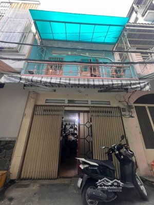 bán nhà tân kì tân quý 4* 8 m cn đủ 32 m giá 3 tỷ 950 hẻm 4 m