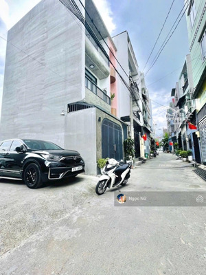 siêu hiếm- bán nhà cực rẻ 3 tầng 54m2( ngang 5.4m) hẻm oto 7 chỗ - chỉ 5,6 tỷ tl hiệp bình phước