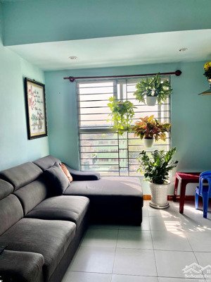 bán nhanh căn 2pn block a9 lầu trung view bến phú định