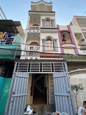 siêu phẩm hẻm nhựa 6m cách mạng thông luỹ bán bích 100 sát mặt tiền chỉ 7.5tỷ tl